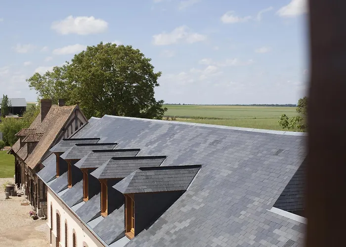 Manoir de Surville